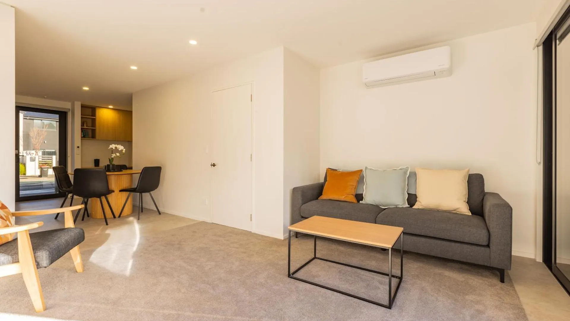 شقة Luxury Cbd 2Bed2Bath With Parking Near Parks كريستتشيرش